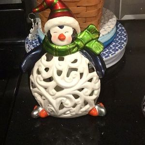 Super cute penguin figurine